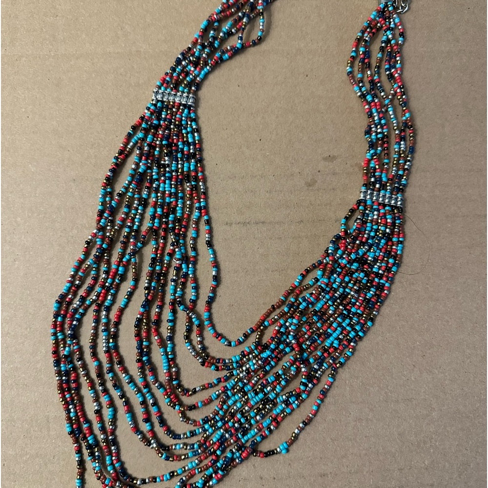 Boot barn beaded necklace